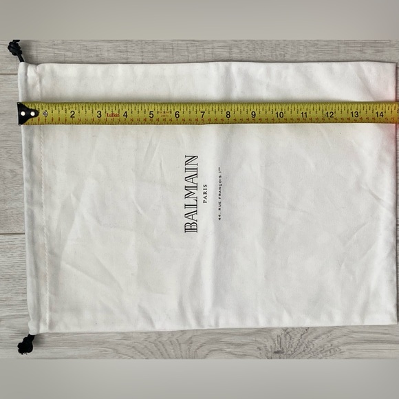 Balmain Paris 10.5”x14.5” Dust Bag Storage Cover Drawstring Bag New & Never used - Picture 4 of 4